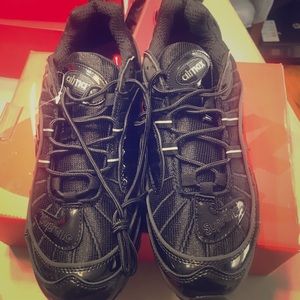 Nike AirMax 98 Supreme